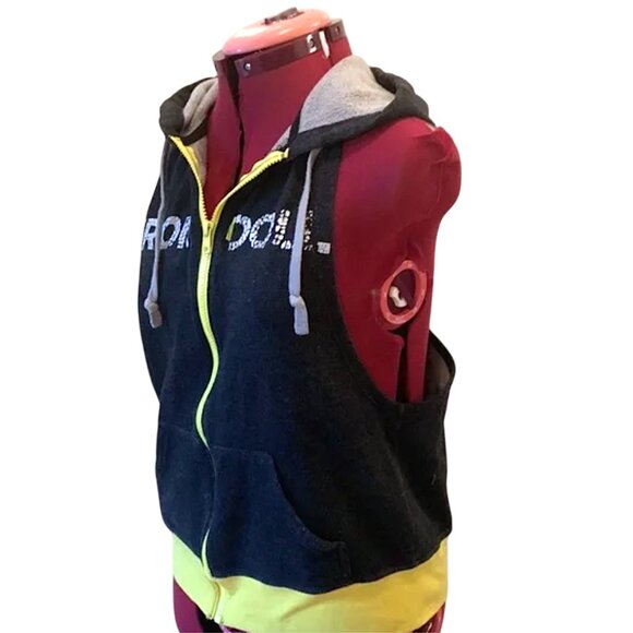 IRON DOLL - Vintage Zip-Up Sleeveless Hoodie - Racerback Roller Derby Small - Picture 1 of 6